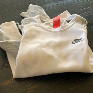 Nike sweatshirt